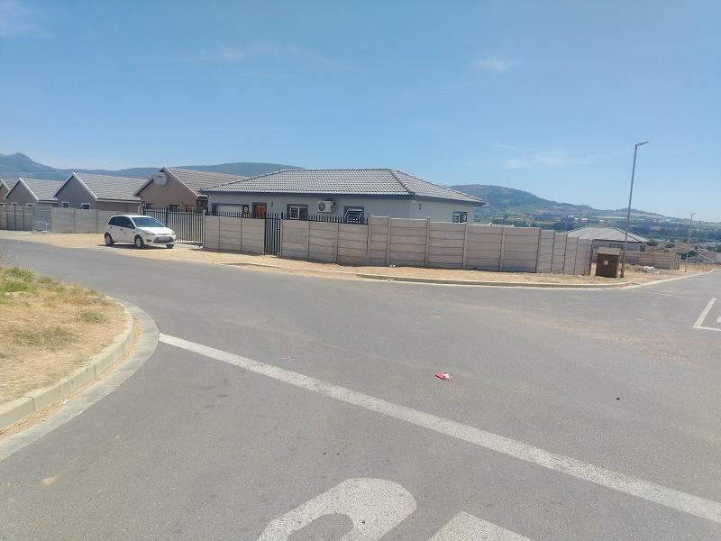 2 Bedroom Property for Sale in Groenheuwel Western Cape